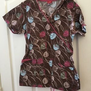 FINAL MARKDOWN Ladies’ Dickies Scrub Top (XS)